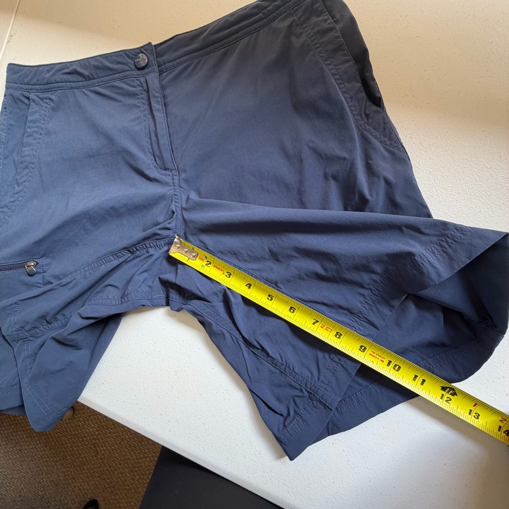 LL Bean Trek Trail Shorts Blue Womens Mid Rise Bermuda Hiking Camping size 10 - Picture 11 of 11
